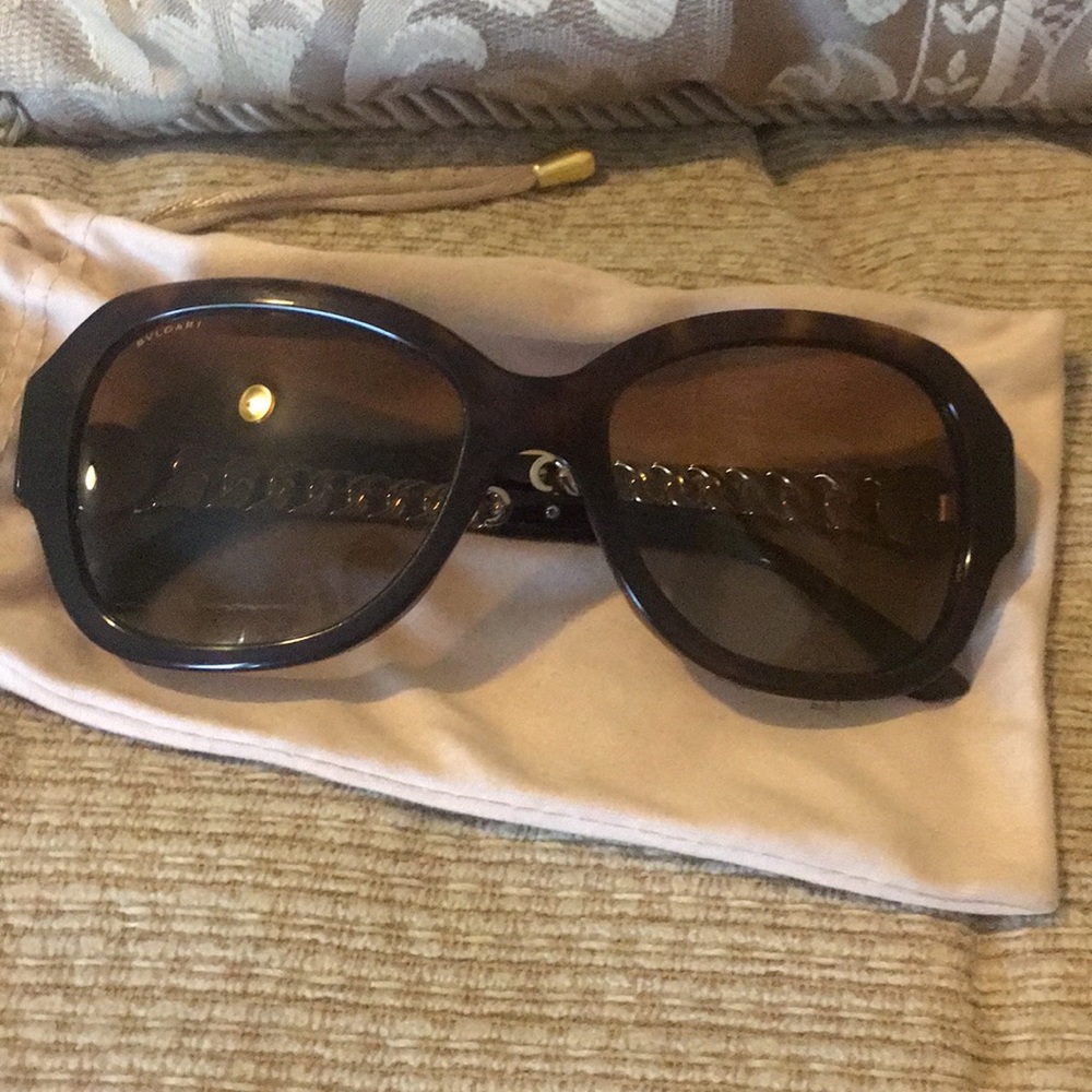 EUC BVLGARI Polarized Mother of Pearl Sunglasses - Picture 12 of 16